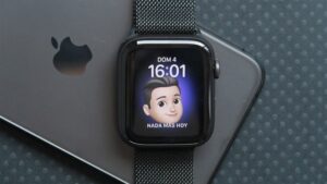 Cách mở khóa iPhone bằng Apple Watch đơn giản