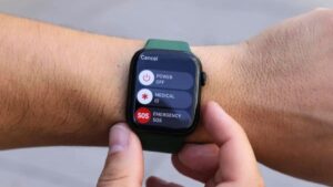 Tính năng SOS trên Apple Watch là gì và cách dùng ra sao?